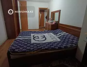 2-комнатная квартира, этаж 2 из 5, 58 м²