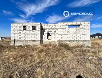 4-комнатный дом, 10 соток, 224 м²