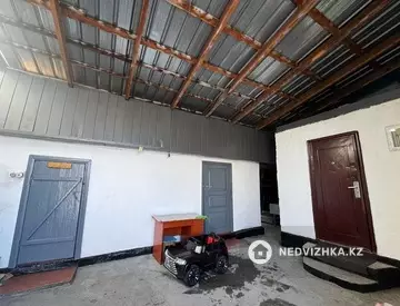 4-комнатный дом, 10 соток, 60 м²