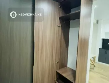 2-комнатная квартира, этаж 4 из 5, 50 м²