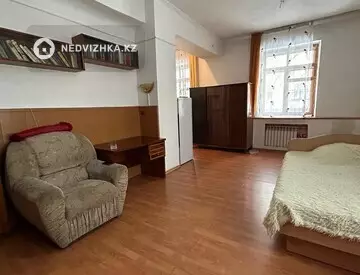 1-комнатная квартира, этаж 1 из 2, 45 м²