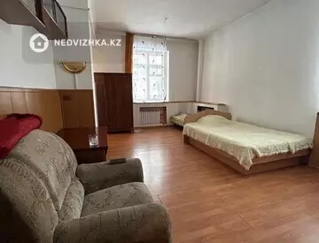 1-комнатная квартира, этаж 1 из 2, 45 м²