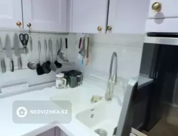 3-комнатная квартира, этаж 3 из 16, 97 м²