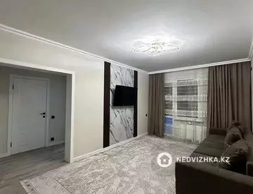3-комнатная квартира, этаж 2 из 12, 90 м²