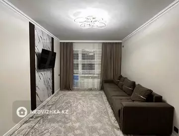 3-комнатная квартира, этаж 2 из 12, 90 м²