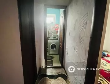 2-комнатная квартира, этаж 4 из 4, 60 м²