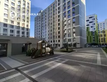 1-комнатная квартира, этаж 12 из 12, 40 м²