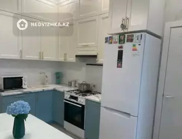 2-комнатная квартира, этаж 4 из 9, 70 м²