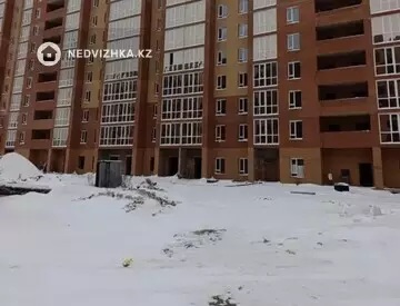 2-комнатная квартира, этаж 8 из 12, 47 м²