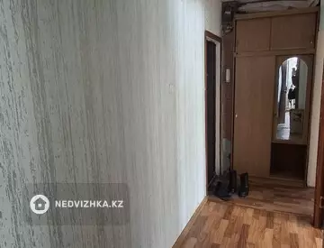 2-комнатная квартира, этаж 2 из 5, 48 м², На длительный срок