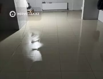 Помещение, этаж 1 из 17, 83 м²