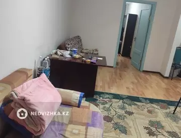 2-комнатная квартира, этаж 1 из 5, 45 м², На длительный срок