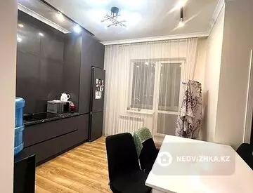 2-комнатная квартира, этаж 2 из 18, 49 м²