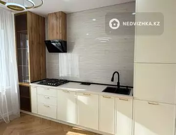 2-комнатная квартира, этаж 7 из 10, 70 м²