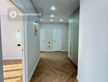 2-комнатная квартира, этаж 7 из 10, 70 м²