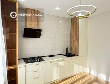 2-комнатная квартира, этаж 7 из 10, 70 м²