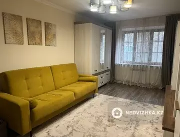 2-комнатная квартира, этаж 1 из 4, 42 м²