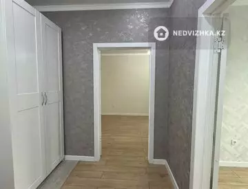 2-комнатная квартира, этаж 3 из 5, 65 м²