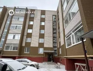 2-комнатная квартира, этаж 3 из 5, 77 м²