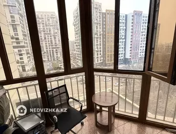 3-комнатная квартира, этаж 5 из 12, 101 м²