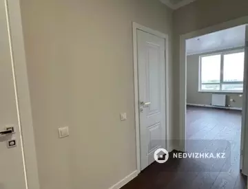 3-комнатная квартира, этаж 8 из 12, 105 м²