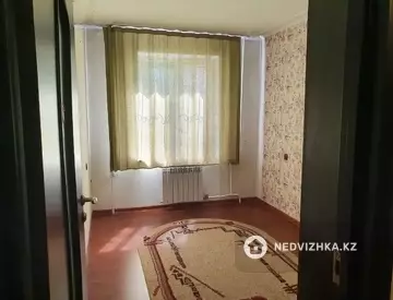 3-комнатная квартира, этаж 2 из 4, 61 м²