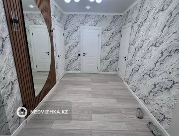 3-комнатная квартира, этаж 6 из 7, 90 м²