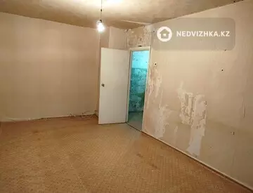 1-комнатная квартира, этаж 3 из 5, 30 м²