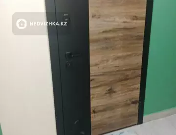 2-комнатная квартира, этаж 11 из 17, 47 м², На длительный срок