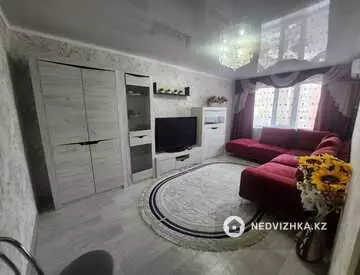 2-комнатная квартира, этаж 5 из 6, 56 м², На длительный срок