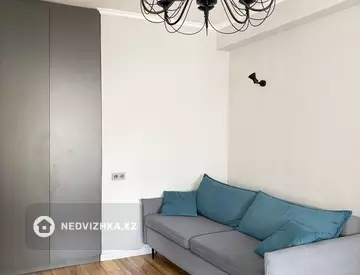 2-комнатная квартира, этаж 4 из 4, 50 м², На длительный срок