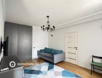 2-комнатная квартира, этаж 4 из 4, 50 м², На длительный срок