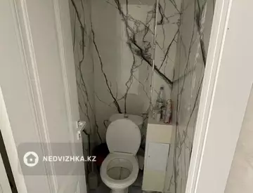 3-комнатная квартира, этаж 5 из 5, 62 м²