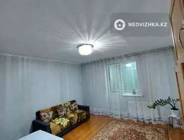 1-комнатная квартира, этаж 3 из 6, 30 м²