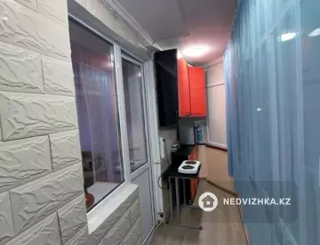 1-комнатная квартира, этаж 3 из 6, 30 м²