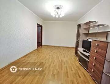 3-комнатная квартира, этаж 4 из 4, 77 м²