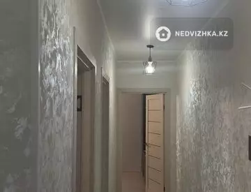 3-комнатная квартира, этаж 2 из 5, 67 м²