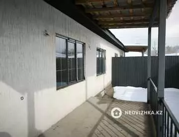 3-комнатная часть дома, 3 соток, 100 м²