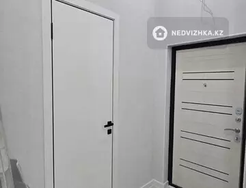 2-комнатная квартира, этаж 2 из 12, 46 м²