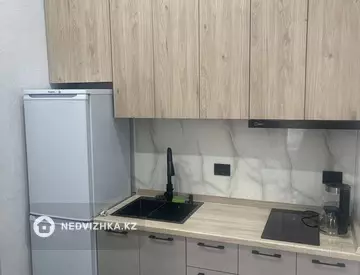 1-комнатная квартира, этаж 8 из 9, 34 м²
