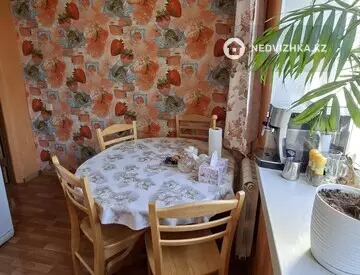 2-комнатная квартира, этаж 2 из 5, 52 м²