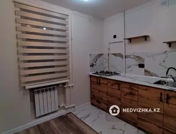 1-комнатная квартира, этаж 4 из 5, 33 м²
