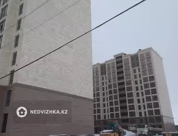 2-комнатная квартира, этаж 8 из 12, 40 м²