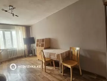 2-комнатная квартира, этаж 4 из 5, 46 м²