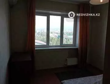 3-комнатная квартира, этаж 8 из 9, 69 м²