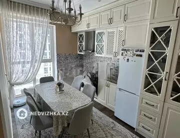 2-комнатная квартира, этаж 19 из 19, 74 м²