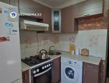 2-комнатная квартира, этаж 3 из 5, 45 м², На длительный срок