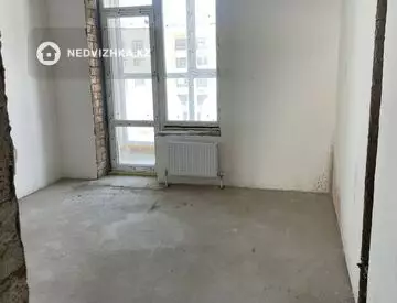 3-комнатная квартира, этаж 8 из 9, 85 м²