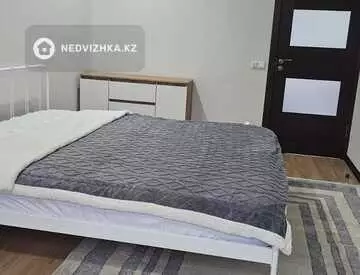 3-комнатная квартира, этаж 3 из 9, 90 м², На длительный срок
