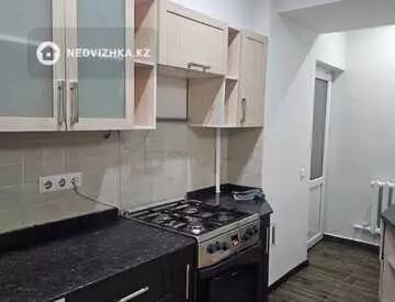 3-комнатная квартира, этаж 3 из 9, 90 м², На длительный срок